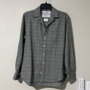 Frank & Eileen Button Down Style Eileen Size Small